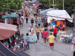 El Tianguis Bazar Nocturno de Álamo Celebra 12 Años Generando Empleo para 300 Familias