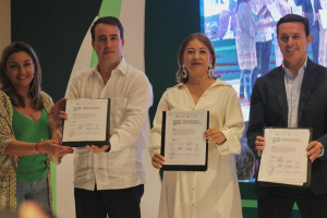 Firma Lilia Arrieta la Declaración de Veracruz que formaliza la creación de la Red Iberoamericana de Municipios y Territorios Turísticos