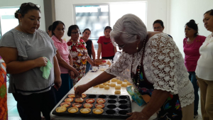 Realiza DIF Municipal taller de Pan de Muerto