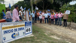 Avanza el Desarrollo Urbano en Castillo de Teayo con la Pavimentación de la Calle Abelardo Rodríguez