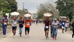 Comunidades preservan sus tradiciones