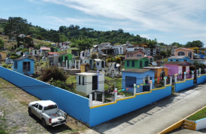 Realizan Mantenimiento Integral del Cementerio Municipal en Castillo de Teayo para festejo de Día de Muertos