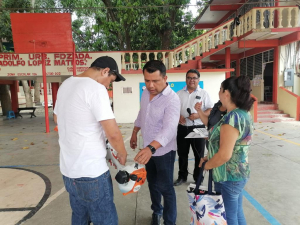 Limpieza en escuelas, necesaria para evitar maleza