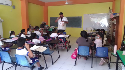 Orienta SS a profesores ante golpes de calor