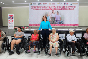 DIF Municipal de Tihuatlán Entrega Aparatos Funcionales para Adultos Mayores