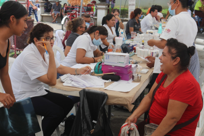 DIF Álamo Temapache promueve la salud sexual entre jóvenes con Jornada Médica