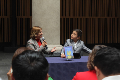 Presentan en Ciudad de México el libro “La joven gobernante de Amajac”